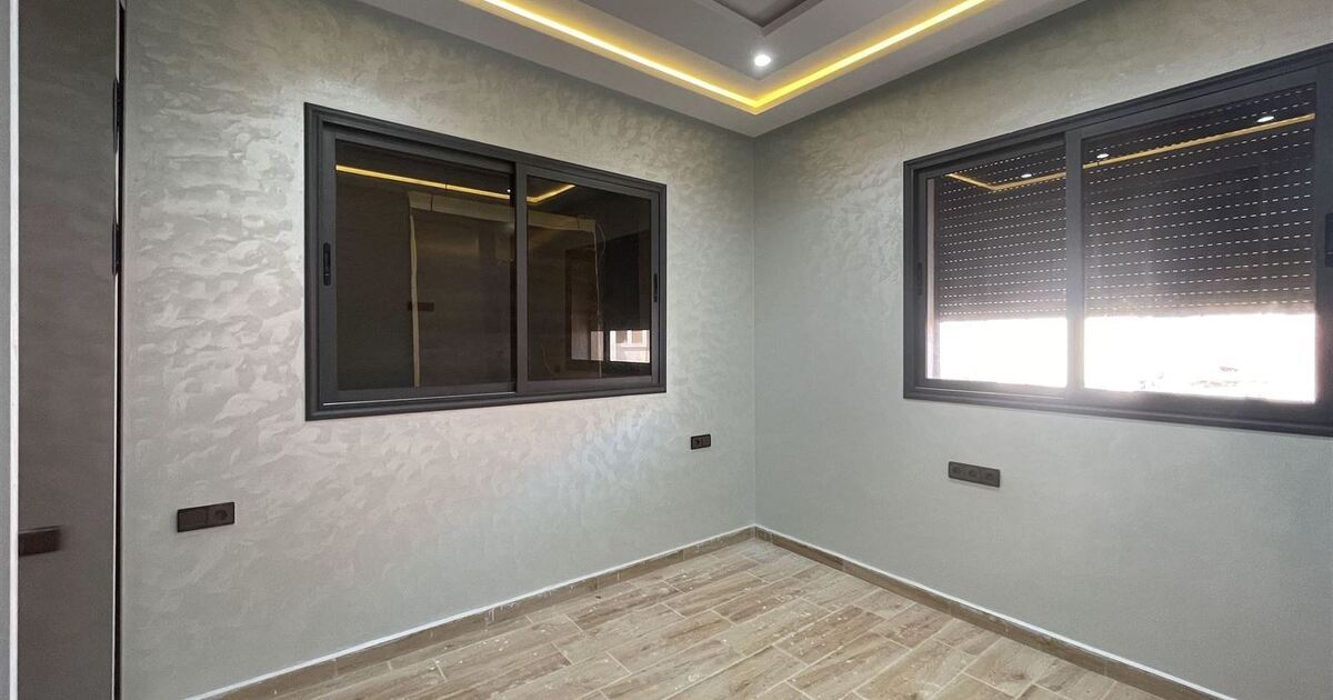 Appartement A Vendre A Kenitra avec deux façades de 102 m² - 2/9