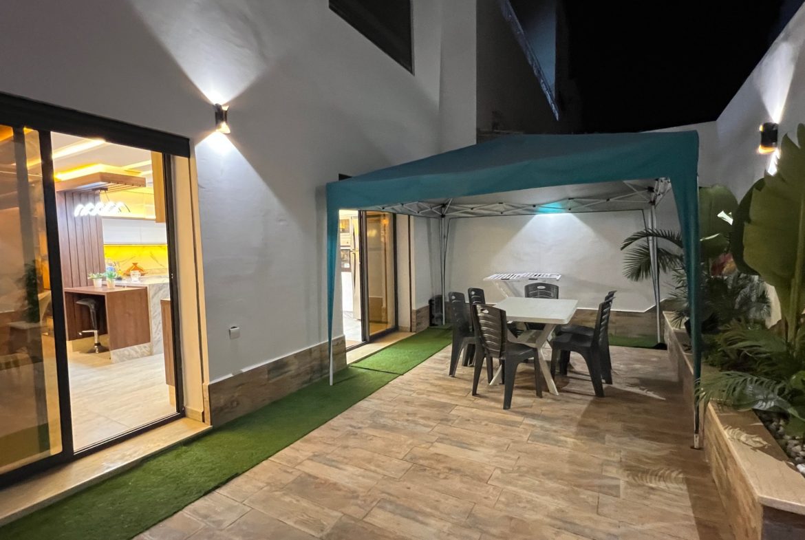 Villa Haut Standing à Vendre – Mehdia, Kénitra