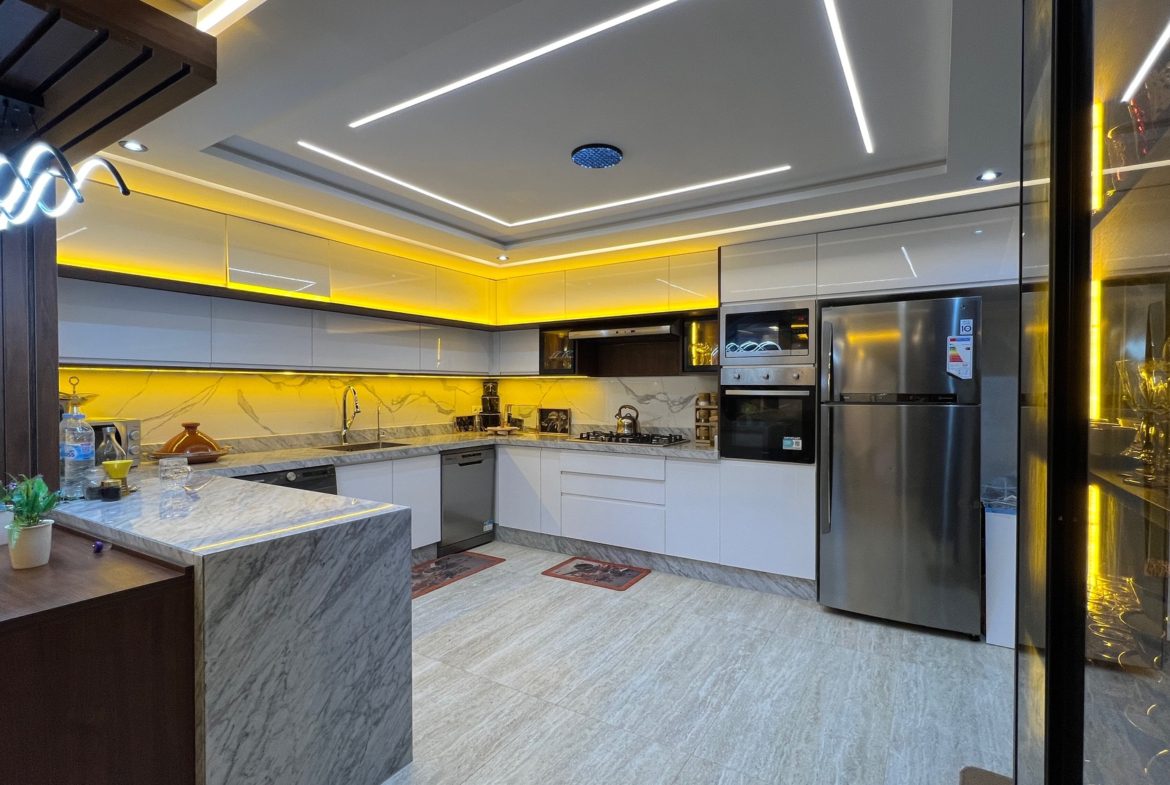 Villa Haut Standing à Vendre – Mehdia, Kénitra