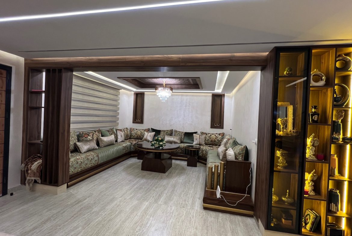 Villa Haut Standing à Vendre – Mehdia, Kénitra